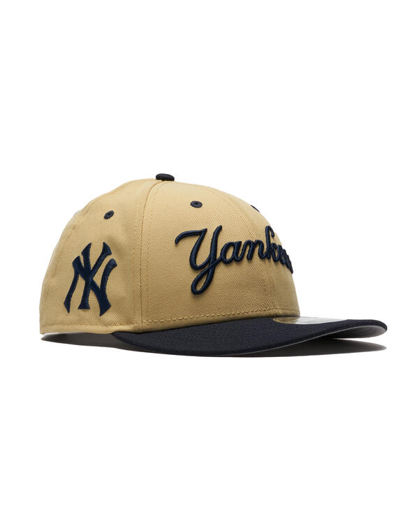 Modells 2025 yankee hat